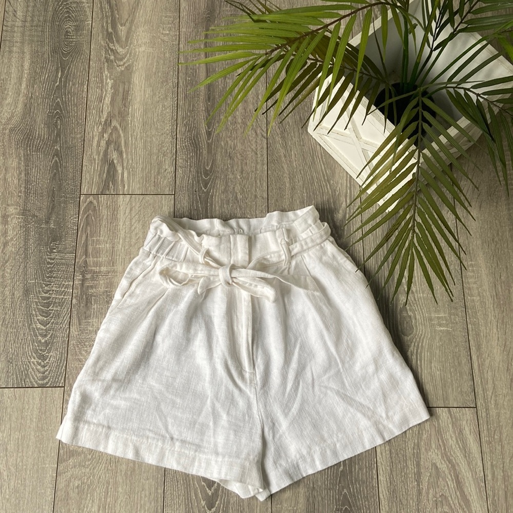 H&M HighWaisted Tie Shorts